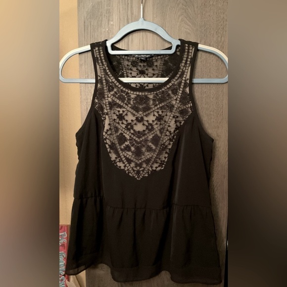 American Eagle Outfitters Tops - American Eagle lace blouse, new condition